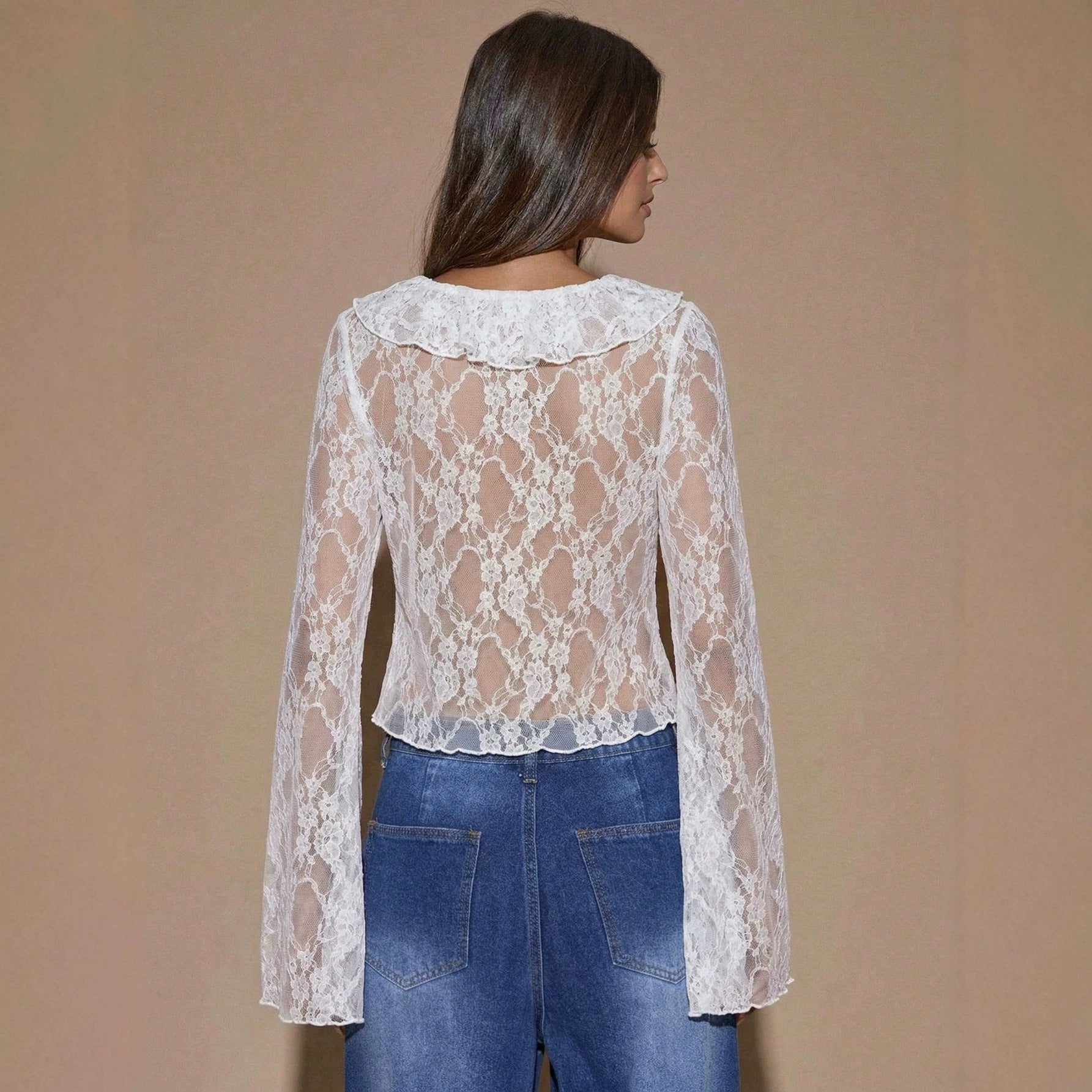 Lace-Up V-Neck Long Sleeve Crop Top – Slit Front Fitted Stretch